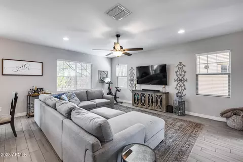 214 E Brinley Dr, Tempe, AZ 85281 photo 11