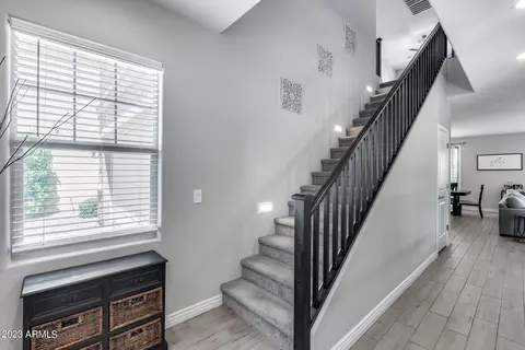 214 E Brinley Dr, Tempe, AZ 85281 photo 4