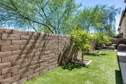 214 E Brinley Dr, Tempe, AZ 85281 photo 28