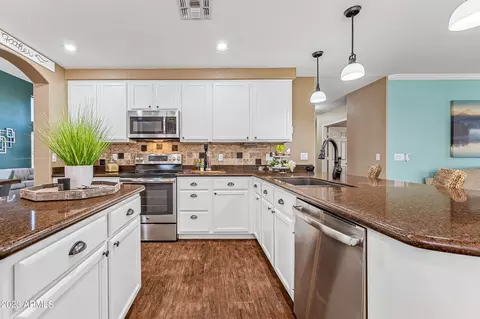 1161 E Baylor Ln, Gilbert, AZ 85296 photo 9