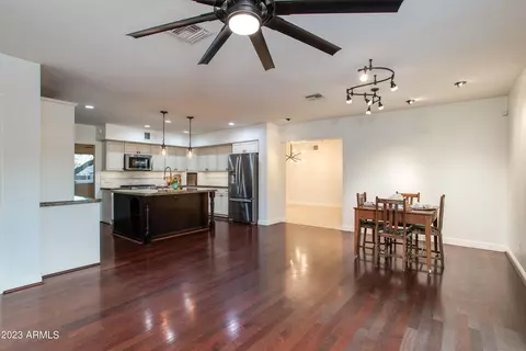 5020 E Osborn Rd, Phoenix, AZ 85018 photo 19