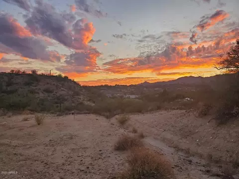 33080 S Matala Way #-, Black Canyon City, AZ 85324
