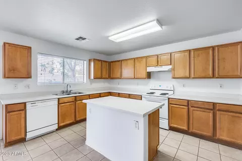 8842 E Plata Ave, Mesa, AZ 85212 photo 2