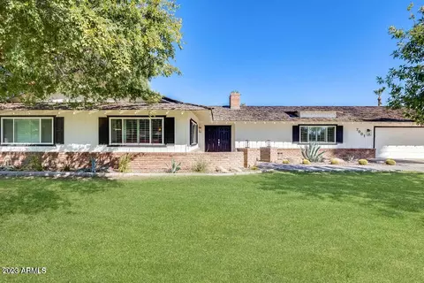 7001 N 2nd St, Phoenix, AZ 85020