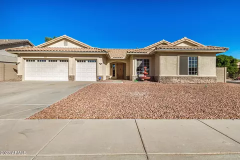 7728 W Maui Ln, Peoria, AZ 85381