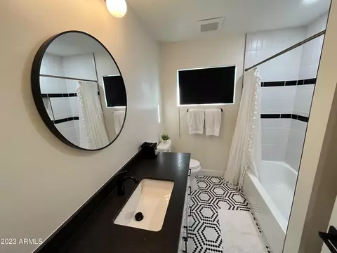 8001 N 11th Ave, Phoenix, AZ 85021 photo 34