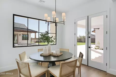 8335 E Regina Cir, Mesa, AZ 85207 photo 12