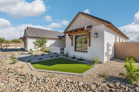 8335 E Regina Cir, Mesa, AZ 85207 photo 3