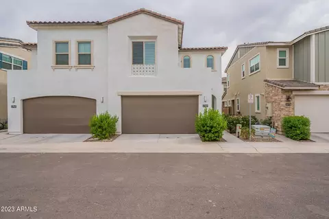 2769 S Comanche Dr, Chandler, AZ 85286