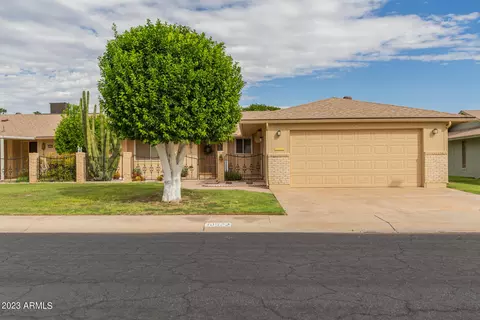 10522 W Saratoga Cir, Sun City, AZ 85351