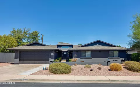 2924 E Cholla St, Phoenix, AZ 85028 photo 2
