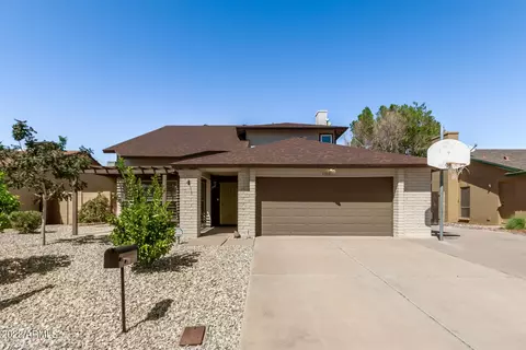 5332 W Poinsettia Dr, Glendale, AZ 85304
