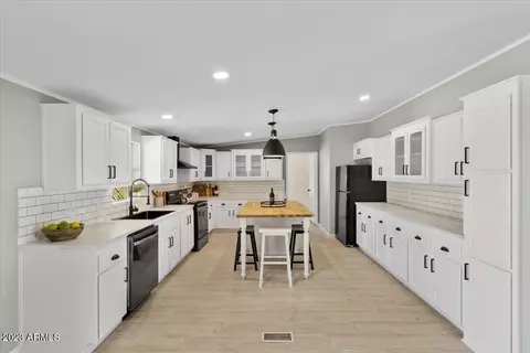 2902 Escuda Rd, Phoenix, AZ 85050 photo 10