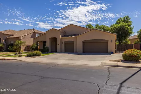 Exterior - 11251 E Spaulding Ave, Mesa, AZ 85212 photo 4 of 10