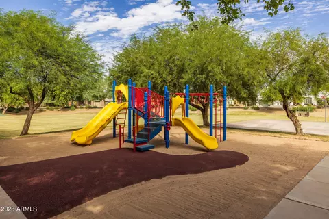 View/Area - 11251 E Spaulding Ave, Mesa, AZ 85212 photo 3 of 5