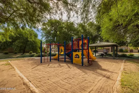 View/Area - 11251 E Spaulding Ave, Mesa, AZ 85212 photo 4 of 5
