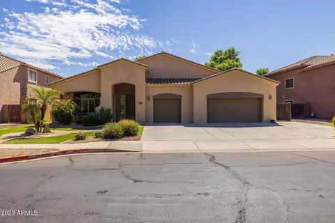 Exterior - 11251 E Spaulding Ave, Mesa, AZ 85212 photo 3 of 10