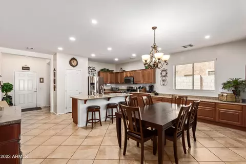 1284 E Apricot Ln, Gilbert, AZ 85298 photo 13