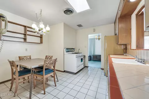 5601 N 19th Pl, Phoenix, AZ 85016 photo 10