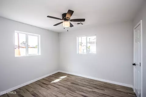 4446 S 36th Dr, Phoenix, AZ 85041 photo 14