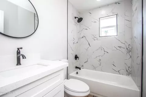 4446 S 36th Dr, Phoenix, AZ 85041 photo 16