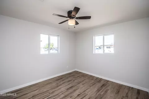 4446 S 36th Dr, Phoenix, AZ 85041 photo 18