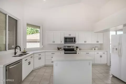 1037 E Le Marche Ave, Phoenix, AZ 85022 photo 14
