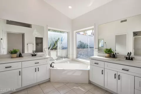 1037 E Le Marche Ave, Phoenix, AZ 85022 photo 18