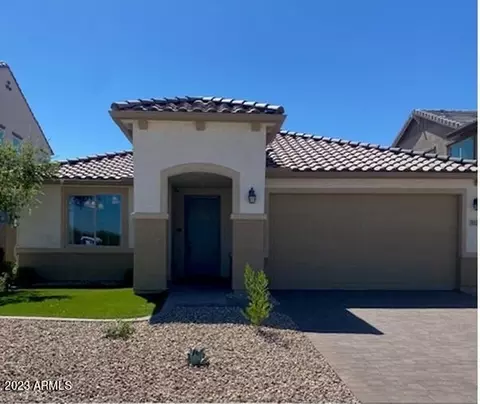 8829 W Luke Ave, Glendale, AZ 85305