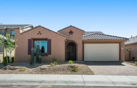 8841 W Luke Ave, Glendale, AZ 85305