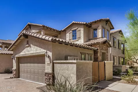 2130 W Hunter Ct #242, Phoenix, AZ 85085