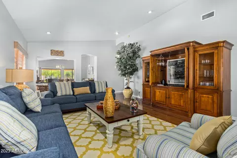 1867 E Oasis Dr, Tempe, AZ 85283 photo 5
