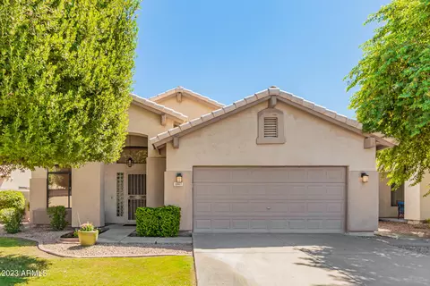 1867 E Oasis Dr, Tempe, AZ 85283 photo 2