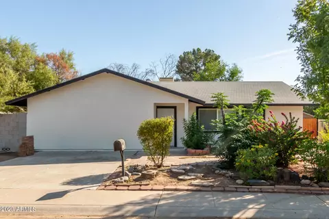 7417 N 48th Dr, Glendale, AZ 85301