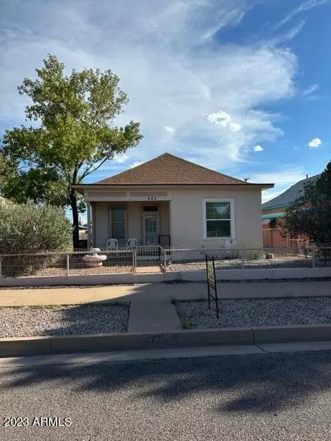 823 E 17th St, Douglas, AZ 85607