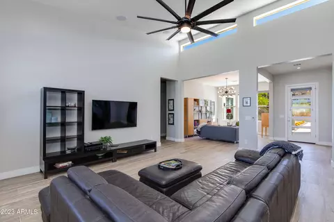 1718 E Beth Dr, Phoenix, AZ 85042 photo 5