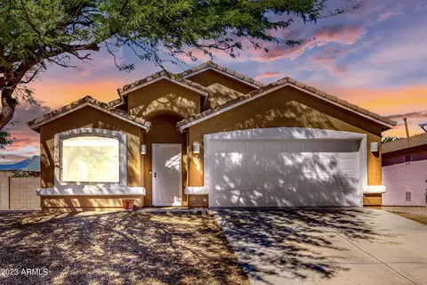 2368 Horizon Dr, Sierra Vista, AZ 85635