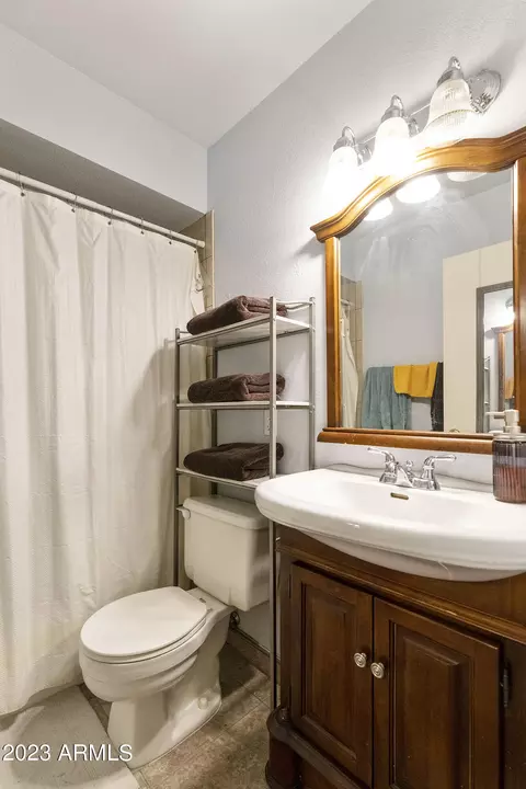 402 E Pecan Rd, Phoenix, AZ 85040 photo 21