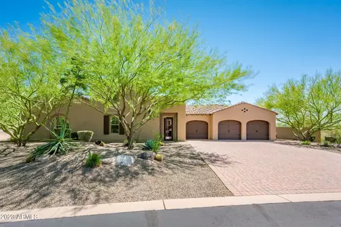 8409 E Tumbleweed Dr, Scottsdale, AZ 85266