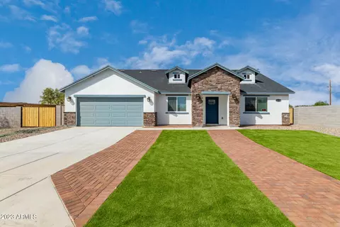 13118 W Tuckey Ln, Glendale, AZ 85307