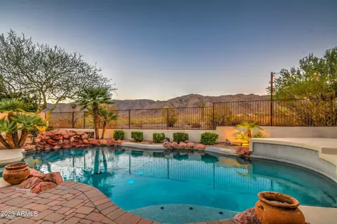 710 W Thunderhill Dr, Phoenix, AZ 85045 photo 4