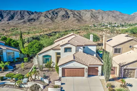 710 W Thunderhill Dr, Phoenix, AZ 85045