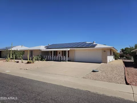 9712 W Briarwood Cir, Sun City, AZ 85351
