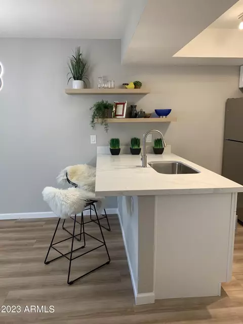 846 E Morningside Dr, Phoenix, AZ 85022 photo 2