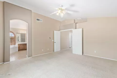 2560 E Michelle Way, Gilbert, AZ 85234 photo 10