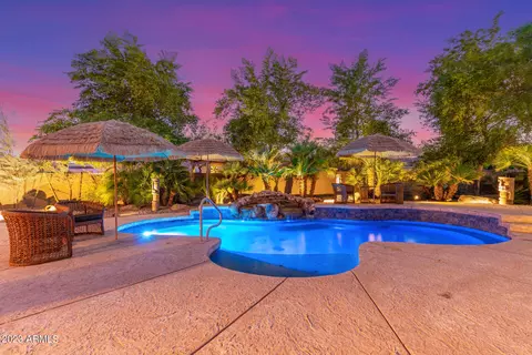 6531 W Admiral Ct, Florence, AZ 85132