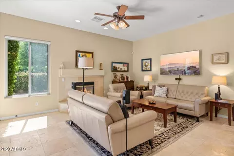 719 E Circle Rd, Phoenix, AZ 85020 photo 16