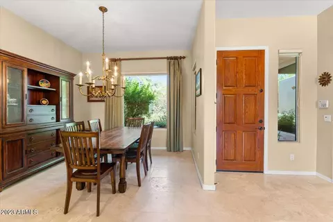 719 E Circle Rd, Phoenix, AZ 85020 photo 5