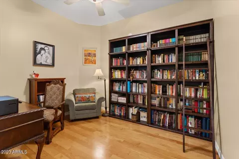 719 E Circle Rd, Phoenix, AZ 85020 photo 10