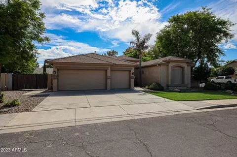 2293 E Waterview Pl, Chandler, AZ 85249